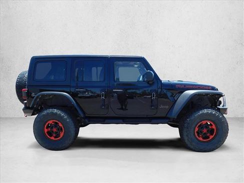 Used 2021 Jeep Wrangler Unlimited Rubicon AWD/4WD image 4