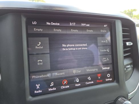 Used 2020 RAM 1500 Big Horn AWD/4WD image 6