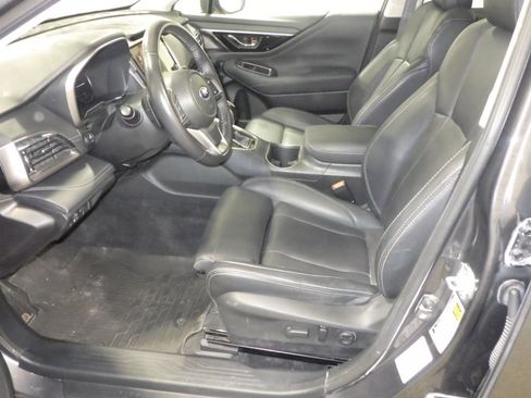 Used 2024 Subaru Outback Limited AWD/4WD image 8