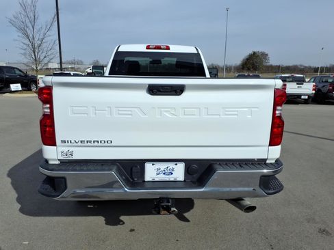 Used 2025 Chevrolet Silverado 2500 W/T w/ WT Convenience Package image 4