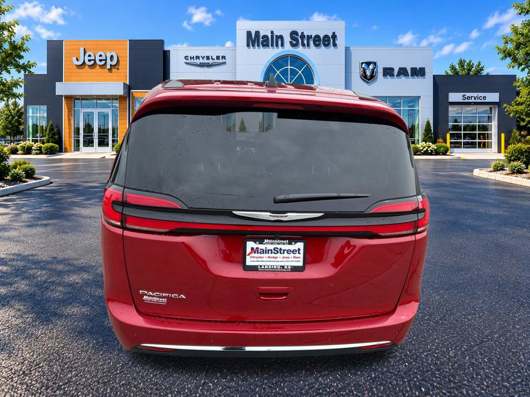 New 2026 Chrysler Pacifica Select FWD image 4