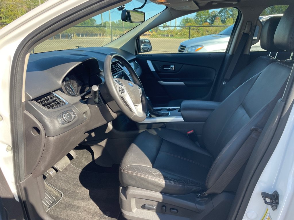Used 2013 Ford Edge SEL AWD/4WD image 12
