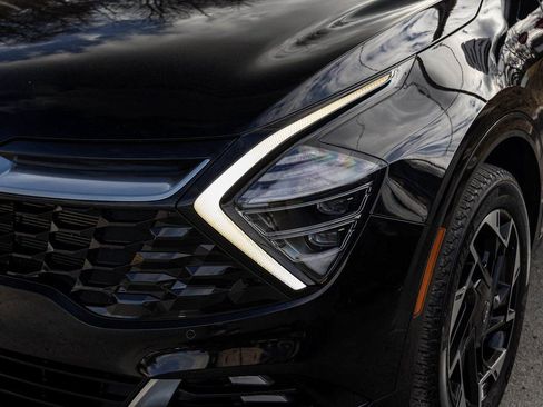 Used 2024 Kia Sportage SX image 37