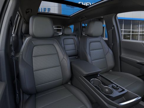 New 2026 Chevrolet Equinox LT w/ Convenience Package II image 40