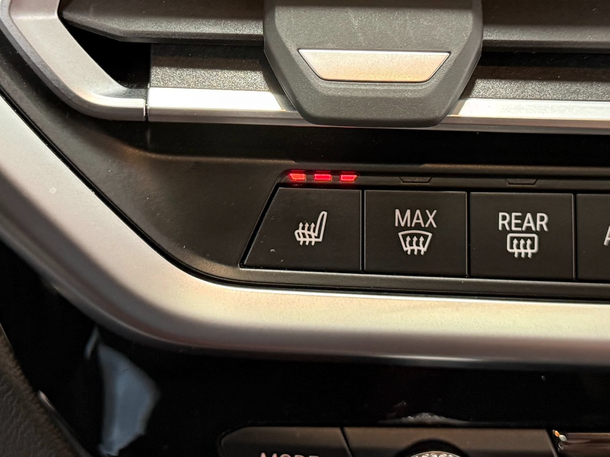Used 2024 BMW X3 M40i AWD/4WD image 30