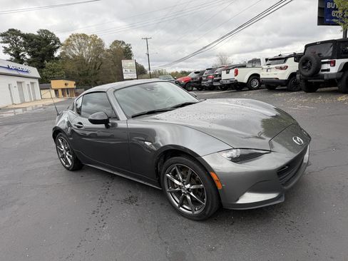 Used 2018 MAZDA MX-5 Miata RF Grand Touring RWD image 5