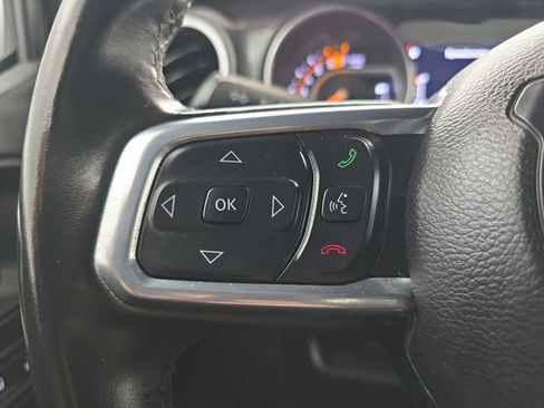 Used 2022 Jeep Wrangler Unlimited Sahara image 33