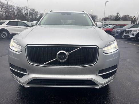 Used 2018 Volvo XC90 T5 Momentum w/ Convenience Package image 4