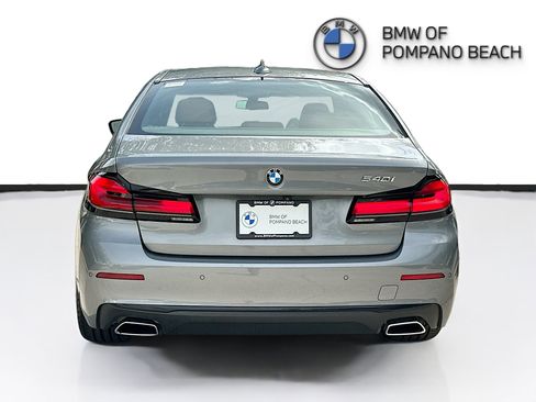 Certified 2023 BMW 540i w/ Convenience Package RWD image 6