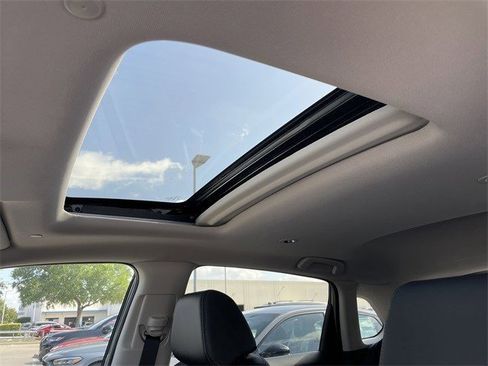 New 2026 Honda HR-V EX-L image 21