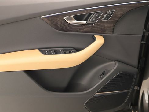 New 2026 Audi Q7 3.0T Premium Plus image 23