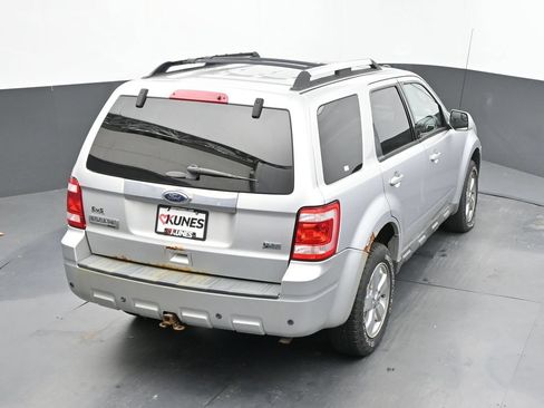 Used 2010 Ford Escape Limited AWD/4WD image 14