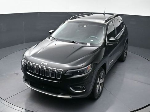 Used 2022 Jeep Cherokee Limited image 9
