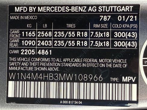 Used 2021 Mercedes-Benz GLB 250 4MATIC image 19