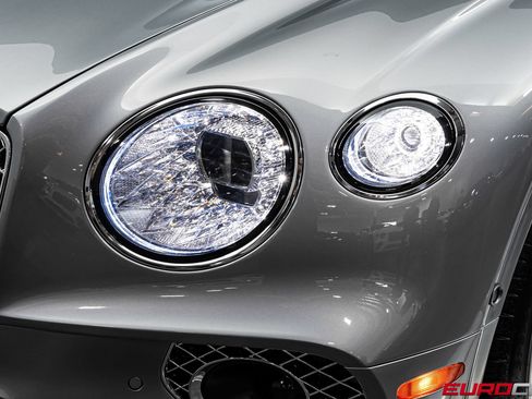 Used 2021 Bentley Continental GT Mulliner AWD/4WD image 12