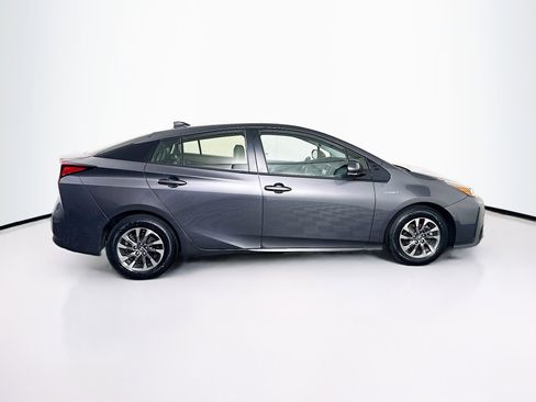 Used 2020 Toyota Prius XLE w/ Premium Convenience Package FWD image 10