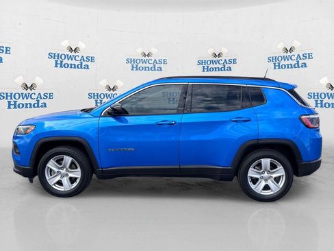 Used 2022 Jeep Compass Latitude FWD image 4