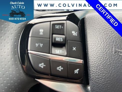 Certified 2025 Ford Explorer ST-Line w/ ST-Line Street Pack image 18