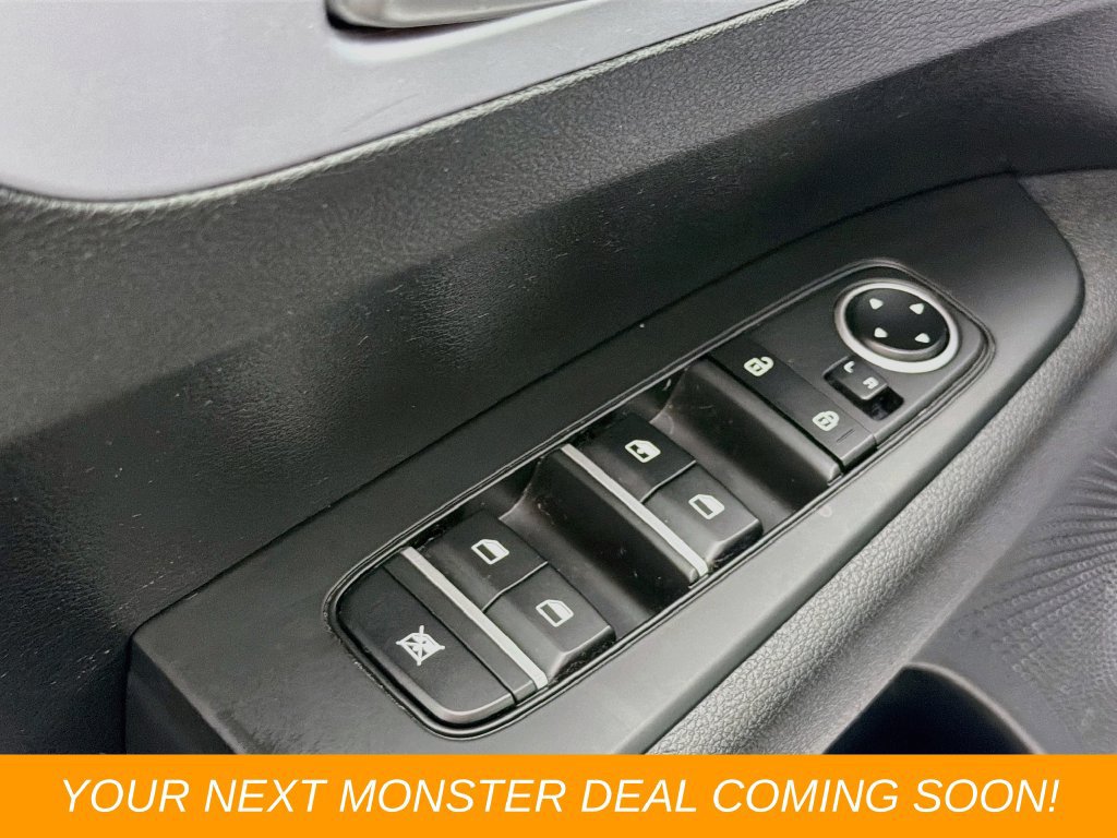 Used 2022 Kia Forte LXS FWD image 17