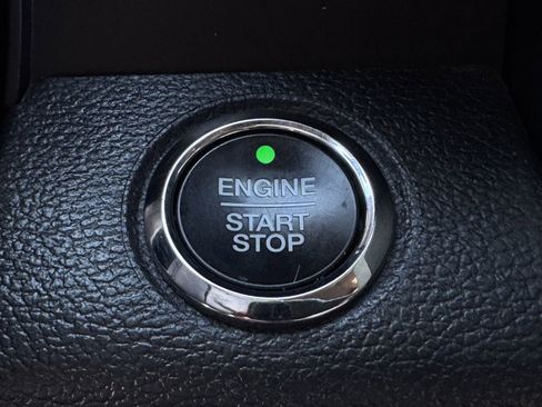 Used 2022 Ford F350 Lariat w/ Black Appearance Package AWD/4WD image 23