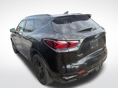 Used 2019 Chevrolet Blazer RS w/ Sun and Wheels Package FWD image 4