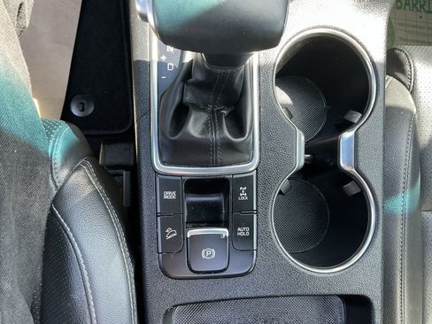 Certified 2021 Kia Sportage S w/ S AWD Premium Package image 25