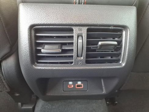 Used 2024 Nissan Altima 2.0 SR image 13