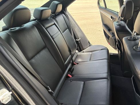 Used 2014 Mercedes-Benz C 250 Sedan image 27