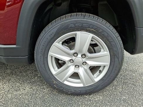 Used 2022 Jeep Compass Latitude w/ Convenience Group AWD/4WD image 28