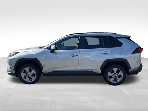 Used 2024 Toyota RAV4 XLE FWD image 2