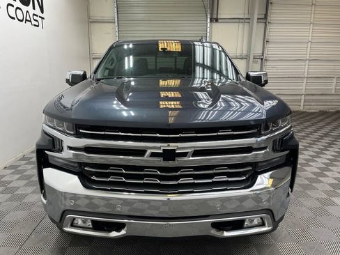 Used 2022 Chevrolet Silverado 1500 LTZ AWD/4WD image 9