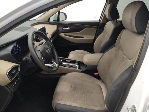 Used 2019 Hyundai Santa Fe SE FWD image 17