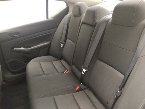 Used 2023 Nissan Altima 2.5 SV image 18