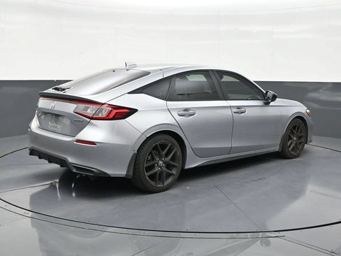 Used 2025 Honda Civic Sport image 5