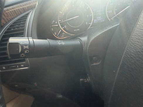 Used 2018 Nissan Armada SL w/ Premium Package image 17