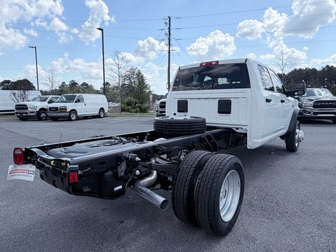 New 2026 RAM 4500 Tradesman AWD/4WD image 5