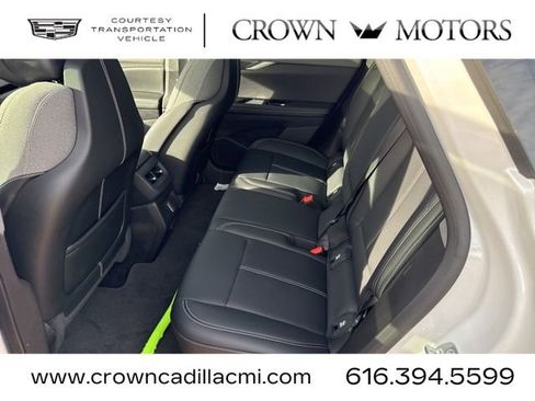 Used 2025 Cadillac Optiq Luxury 1 w/ LPO, Floor Liner Package image 16