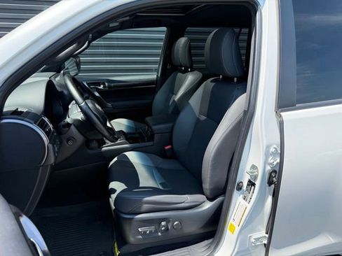 Used 2022 Lexus GX 460 w/ Black Line Special Edition AWD/4WD image 4