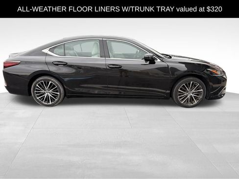 Used 2024 Lexus ES 350 w/ Premium Package FWD image 9