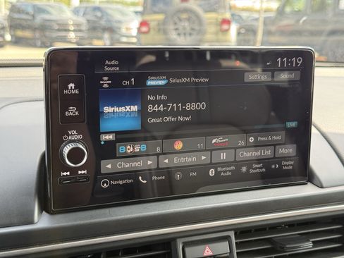 Used 2023 Honda Pilot Elite image 21