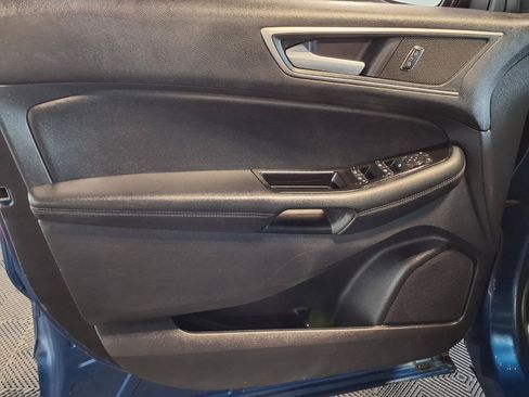 Used 2020 Ford Edge SEL FWD image 16