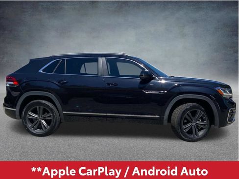 Used 2022 Volkswagen Atlas Cross Sport SEL R-Line AWD/4WD image 3