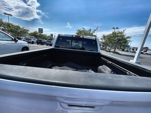 Used 2023 RAM 1500 Laramie AWD/4WD image 25