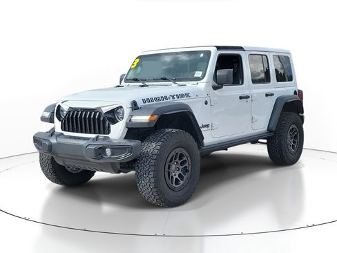 Used 2023 Jeep Wrangler Unlimited Sport image 3