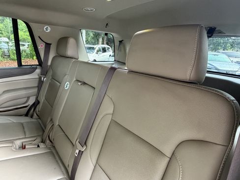Used 2019 GMC Yukon SLT w/ Open Road Package RWD image 34