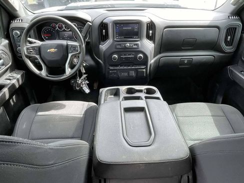 Used 2021 Chevrolet Silverado 2500 Custom w/ Custom Value Package AWD/4WD image 11