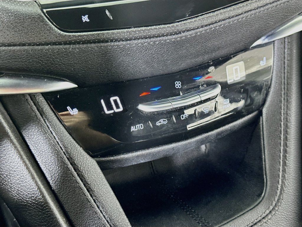 Used 2024 Cadillac XT5 Premium Luxury FWD image 30