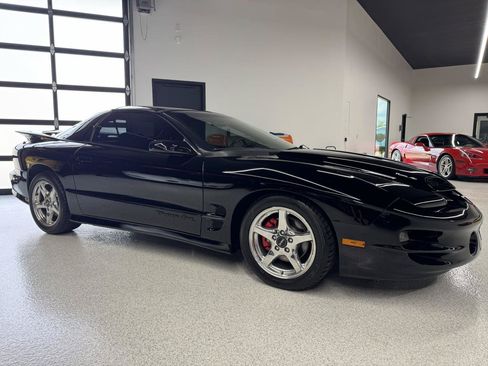 Used 2001 Pontiac Firebird Trans Am w/ SLP Firehawk Pkg RWD image 18