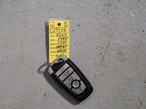 Used 2022 Ford F350 Lariat w/ Lariat Ultimate Package image 57