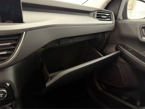 Used 2025 Ford Escape Platinum image 22